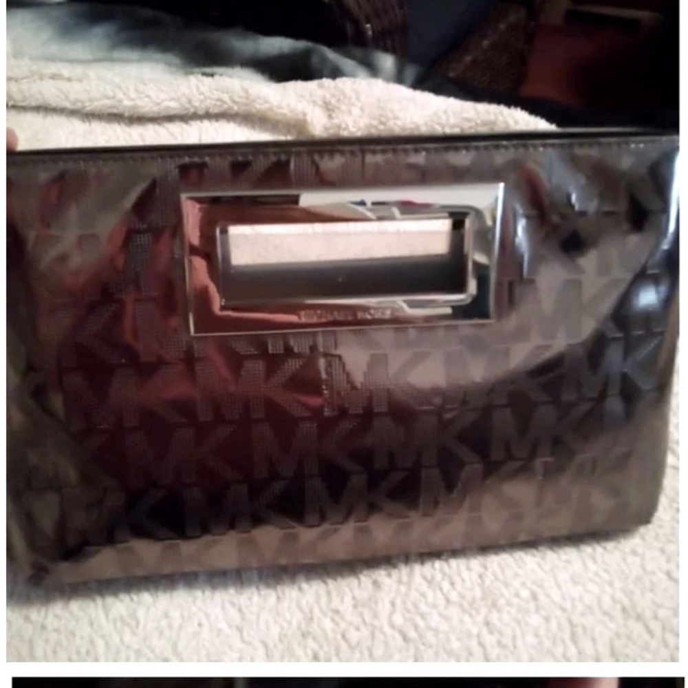 Gorgeous rare find Michael Kors purse